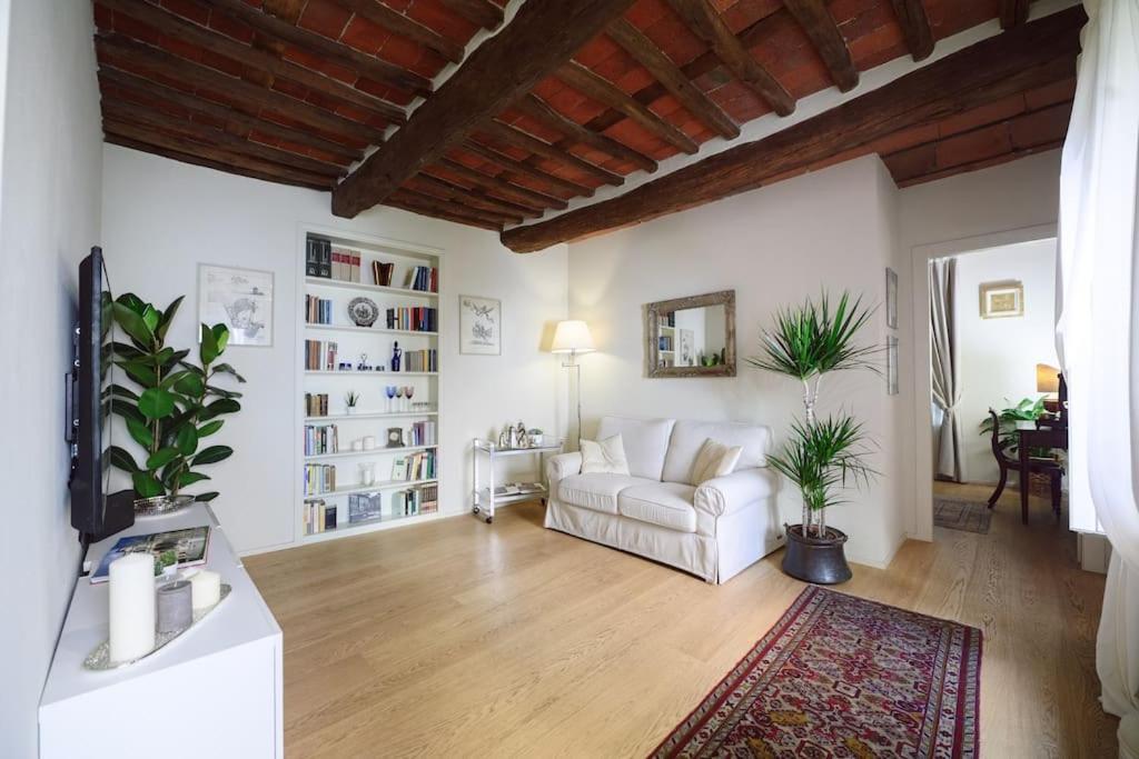 Corte Paolina - Charming Courtyard Inside Lucca Exterior foto